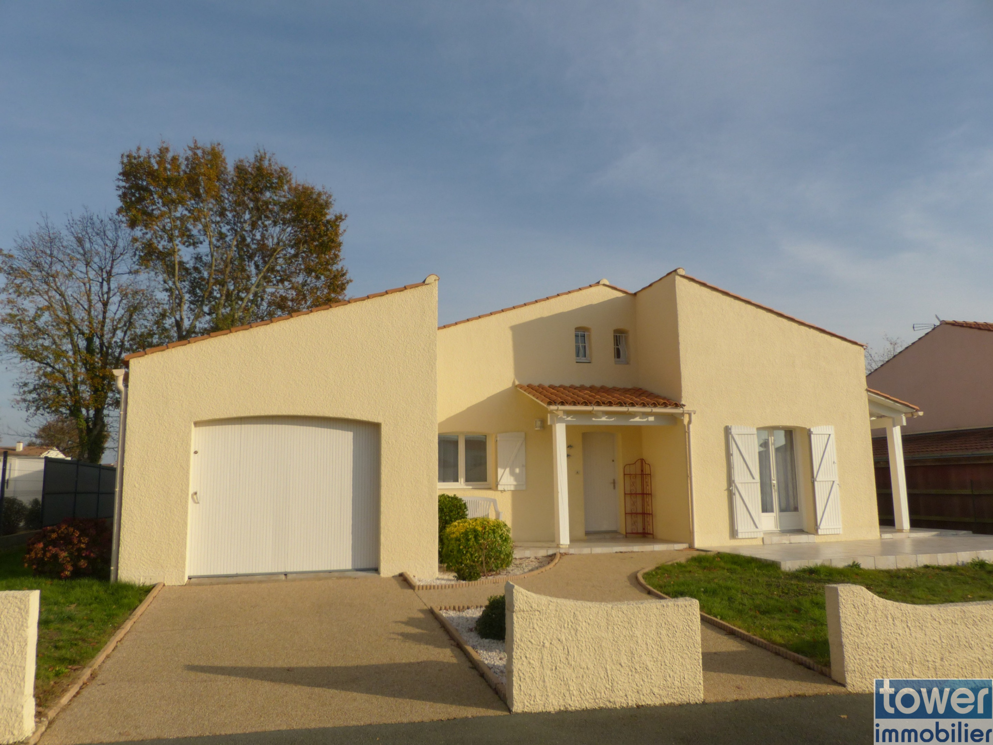 vente La RocheSurYon, Magnifique pavillon de P.P 140m2 quartier trés prisé.